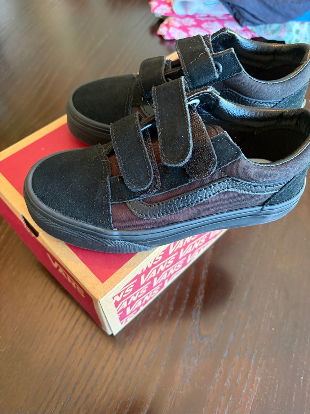 Vans Kids Black Velcro Old Skool Sneakers